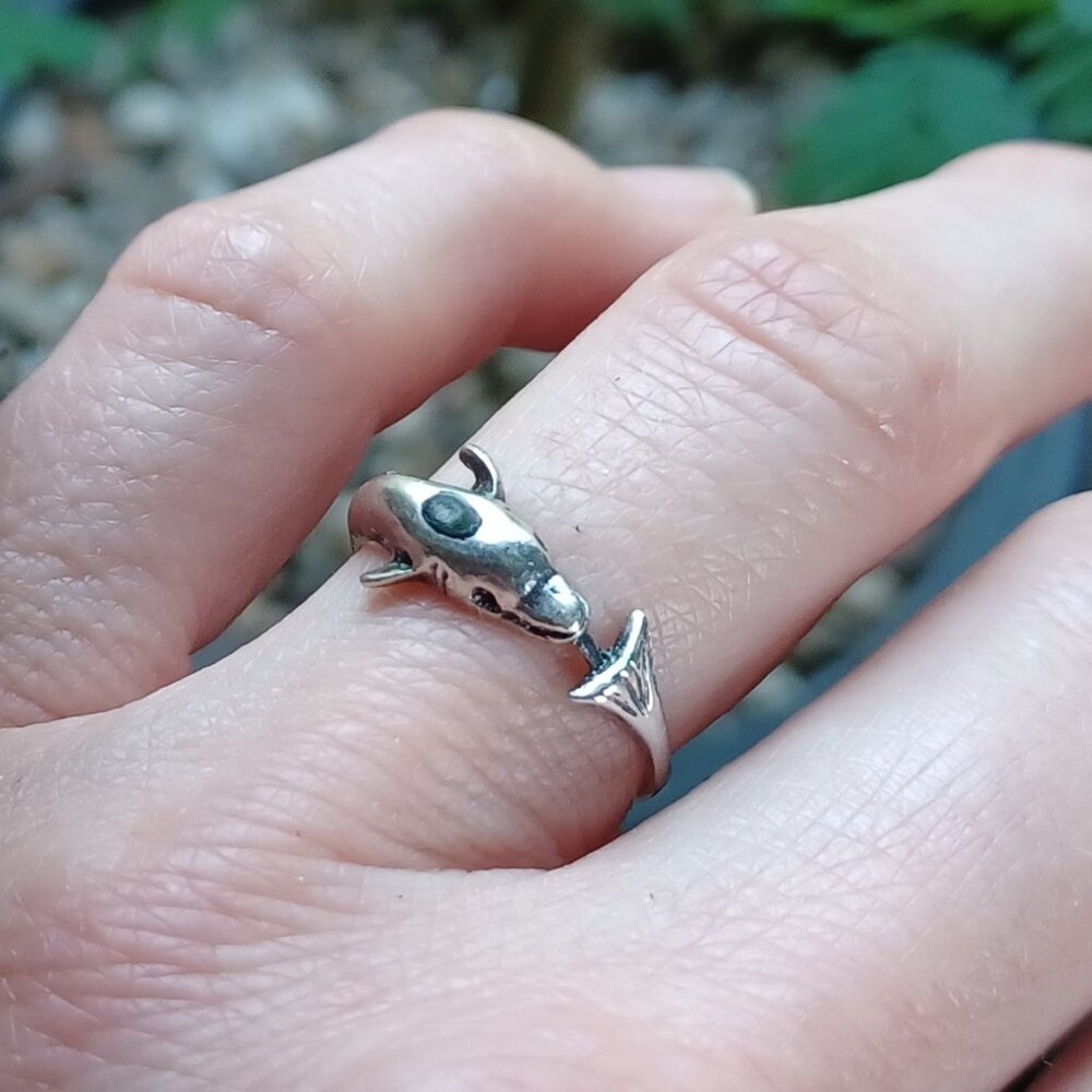 Vintage Silver Dolphin Ring, 4.75
